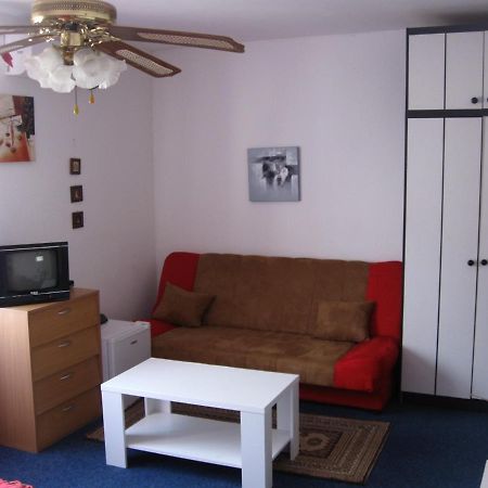 Madam Svetlana Bed & Breakfast Tivat Exterior photo
